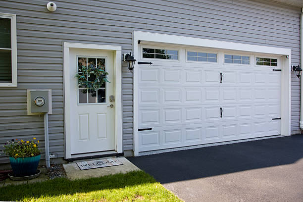 24/7 Emergency Garage Door Roller Replacement experts in White Sulphur Springs, WV